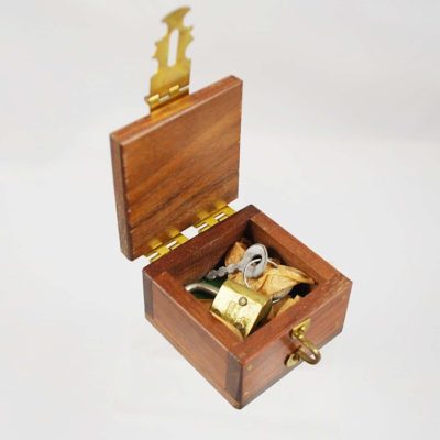 Milson Worth Quarter Go (Lippencott Box)