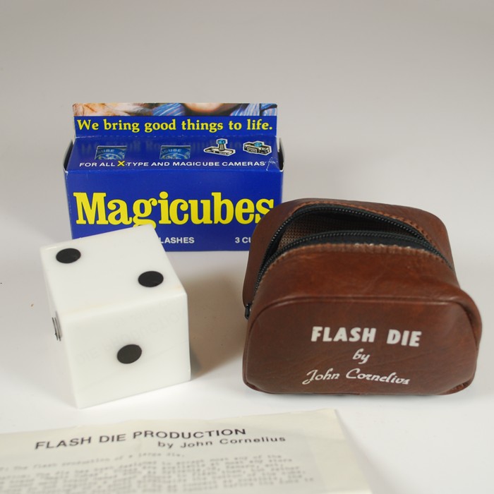 Flash Dice by John Cornelious Magic Collectibles