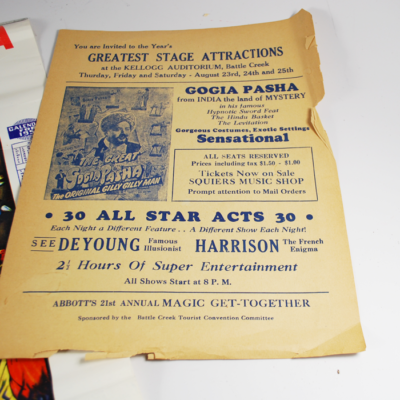 Gogia Pasha Ephemera Assortment: including signed letter - Image 4