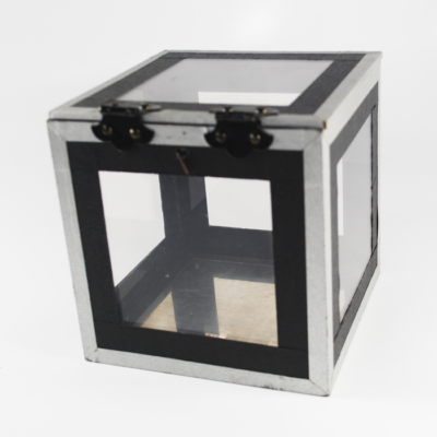 Abbott's Crystal Casket: vintage - Image 3