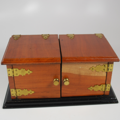 Madison Die Box: scarce - Image 2
