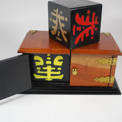 Madison Die Box: scarce - Image 6
