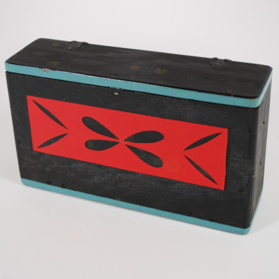 Hades Break Away Cabinet: vintage and very clever