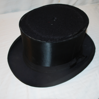 Vintage Marshall Cane and Top Hat to Table - Image 5