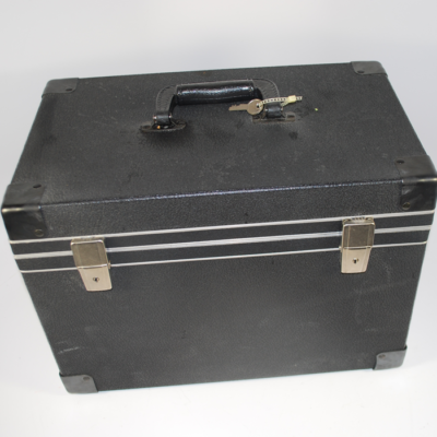 Jeff Busby's Automated Sefalaljia 2: The king of mini spirit cabinets: 1995 scarce - Image 2