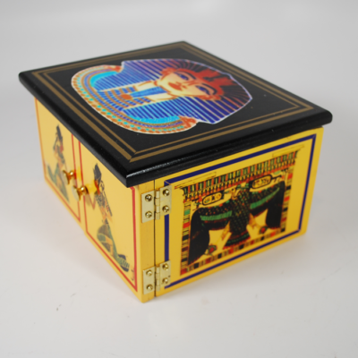 Egyptian Themed West Die Box by Babcock House of Magic: scarce - Image 2