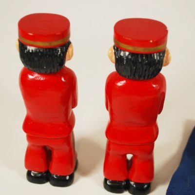 Vintage Bonus Genus: hand carved! both gimmicked and ungimmicked figures - Image 3
