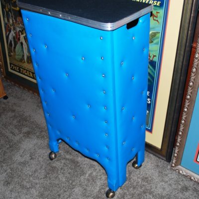 Classic Fold up tufted nightclub table: excellent with carry bag