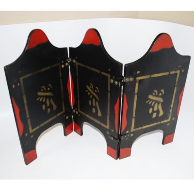 Vintage Miniature Production Screen reminiscent of Thayer: circa 1935
