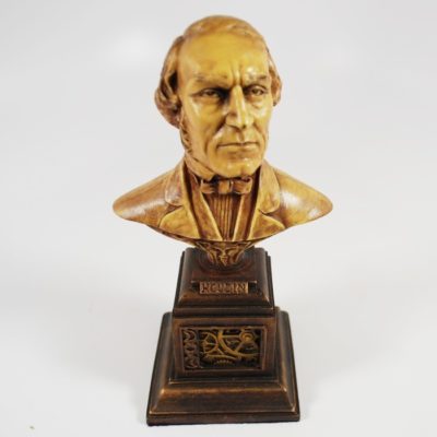 Robert Houdini Bust Statuette: 2001
