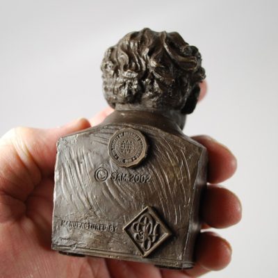 Houdini Bust: SAM Centenary 2002: former Salon De Magie item - Image 5
