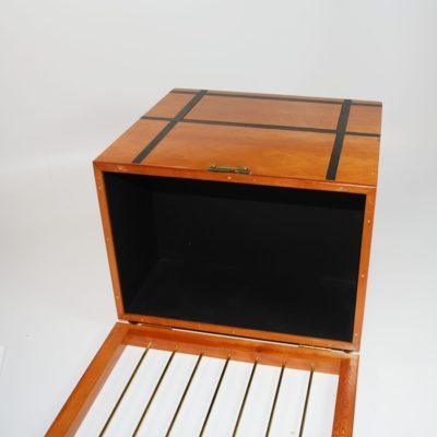 Loyd’s Guinea Pig Box by Viking: eating a Guinea pig! - Image 2