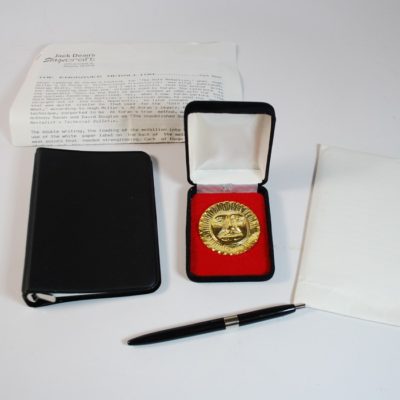 Jack Dean's Stagecraft Magic:  The Engraved Medallion