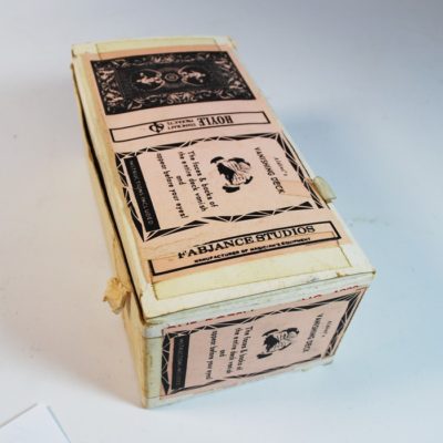 10 decks of vintage trick cards mostly Hoyle brand - Image 3
