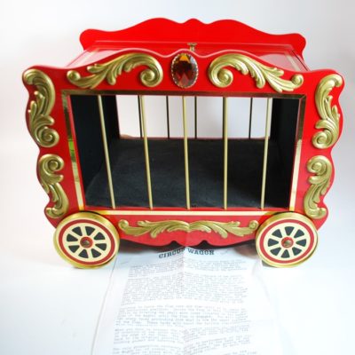 Milson Worth Circus Wagon