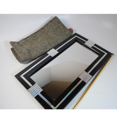 Ickle Pickle Flexible Mirror and Grants Temple Screen (circa 1960 but as new!) - Image 4