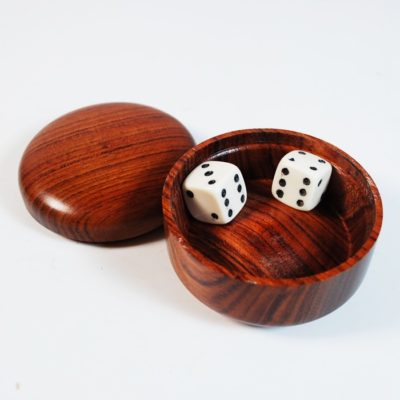 Vintage Sure Shot Dice Box: Miracleum Magic Spain - Image 4