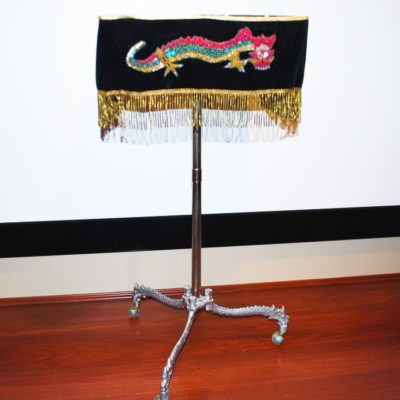 Magnificent Petrie and Lewis Dragon Table Leg with original top! Very rare! Circa 1930. - Image 2