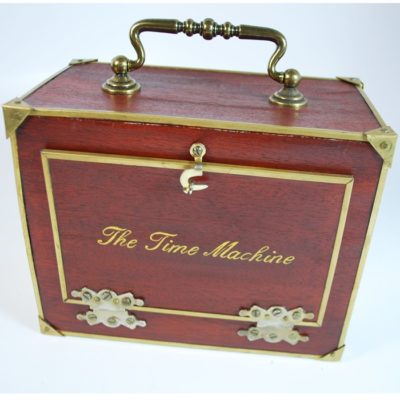 The Time Machine: the most unusual silk cabby ever: vintage and rare - Image 8