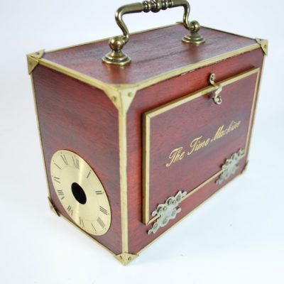 The Time Machine: the most unusual silk cabby ever: vintage and rare - Image 3
