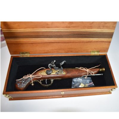 Gun of Anckarstrom from Metal Writing: bizarre magic; brand new - Image 9