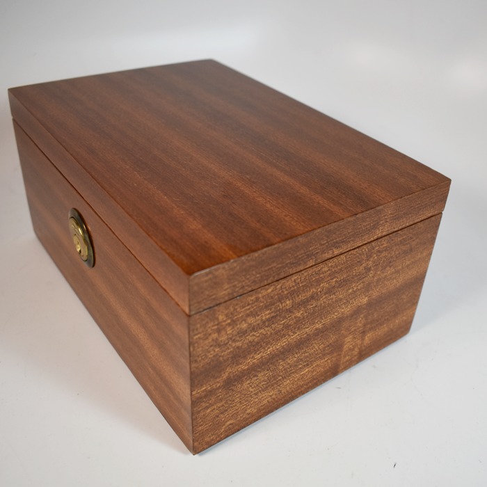 Murphy’s Chest by Bazar De Magia: the finest “magician wins” concept of its kind! Amazing mechanics! - Image 3