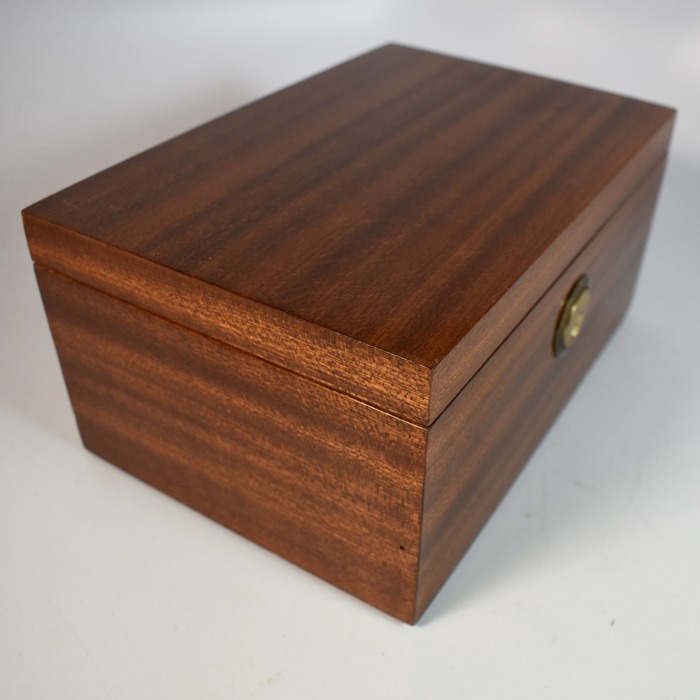 Murphy’s Chest by Bazar De Magia: the finest “magician wins” concept of its kind! Amazing mechanics! - Image 5