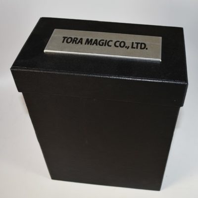 Tora Moving, Multiplying and Color Changing Bottles: great set of 10 multiplying bottles! - Image 4
