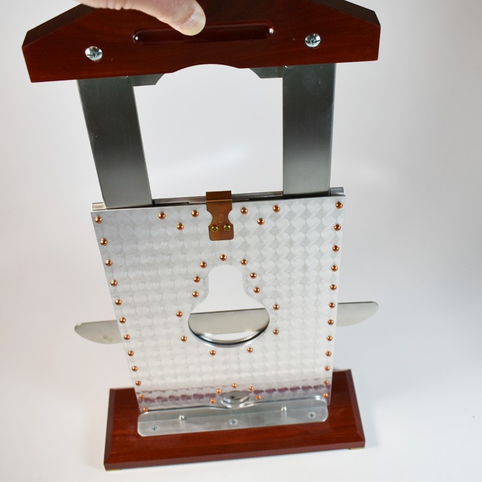 Owen Wrist Guillotine: rare: one of 7 manufactured. - Image 4