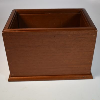 Vintage Owen Double Locking Hank Box
