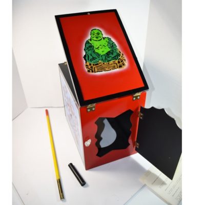 Mak Magic Flaming Head Chest: Never used - Image 2