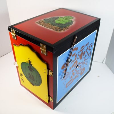 Mak Magic Flaming Head Chest: Never used - Image 3