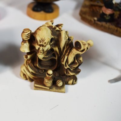 7 magic figurines including one from Ray Bradbury - Image 2
