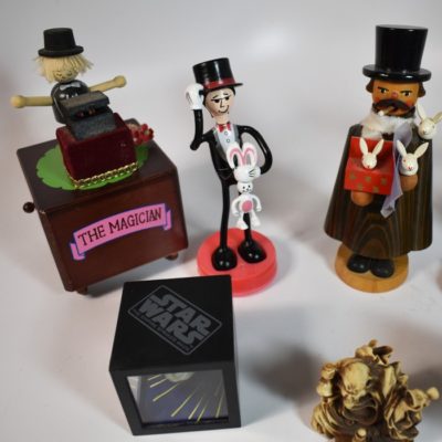 7 magic figurines including one from Ray Bradbury - Image 4