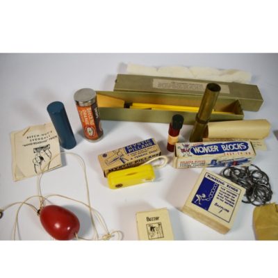 13 Vintage magic tricks 1940’s and 50’s: Adams, P&L, Royal, Abbott’s etc - Image 3