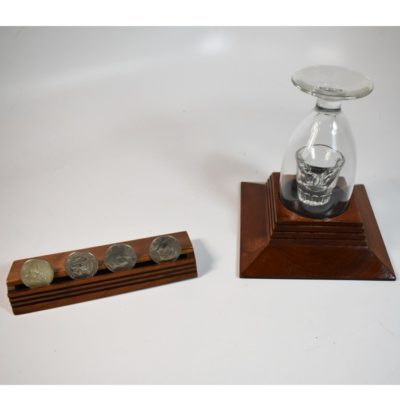 High Quality Copentro: unusual square base
