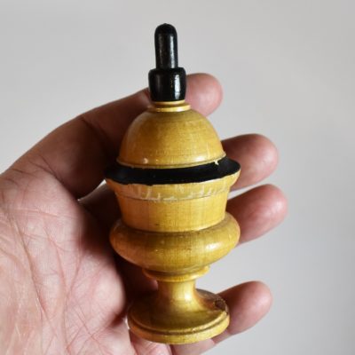 Color Changing Ball Vase: Germany - Image 6