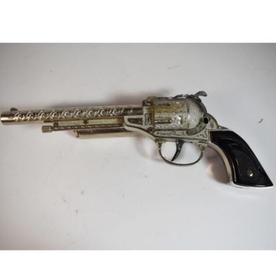 Vintage  Silk Vanishing Pistol: Circa 1950