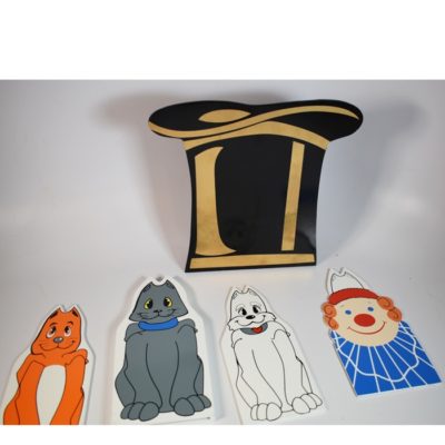 Magical Cats Family by UMSI : as new!