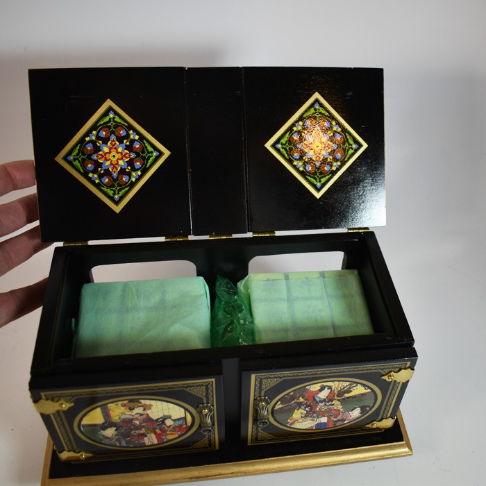 Oriental See Thru Block Box: Michel Baker - Image 3