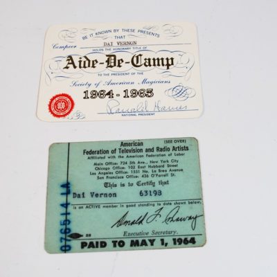 Signed Dai Vernon American Federation of Television and Radio Artists  membership card with a SAM Aide-De-Damp Card issued by Ronald Haines - Image 4