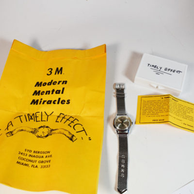 A Timely Effect by Syd Bergson: wonderful effect with a very special watch!