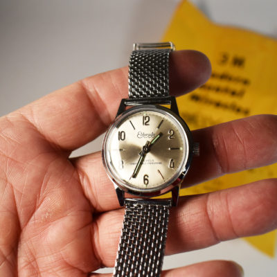 A Timely Effect by Syd Bergson: wonderful effect with a very special watch! - Image 4