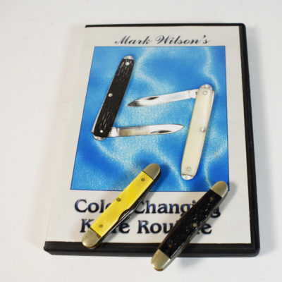 Vintage Color Changing Knives circa 1940 - Image 4