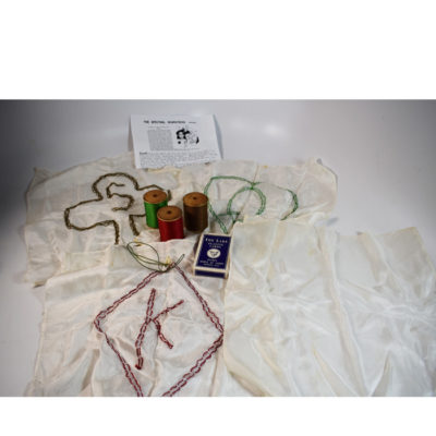 Special Seamstress circa 1940: scarce - Image 2