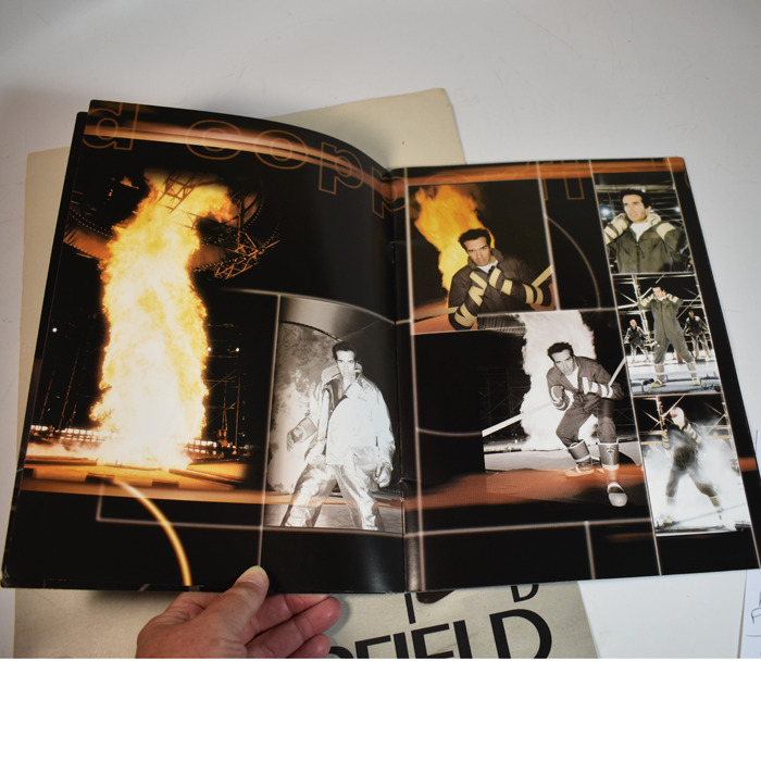 David Copperfield signed Poster, Program and Photo (with 2 ticket stubs) - Image 2