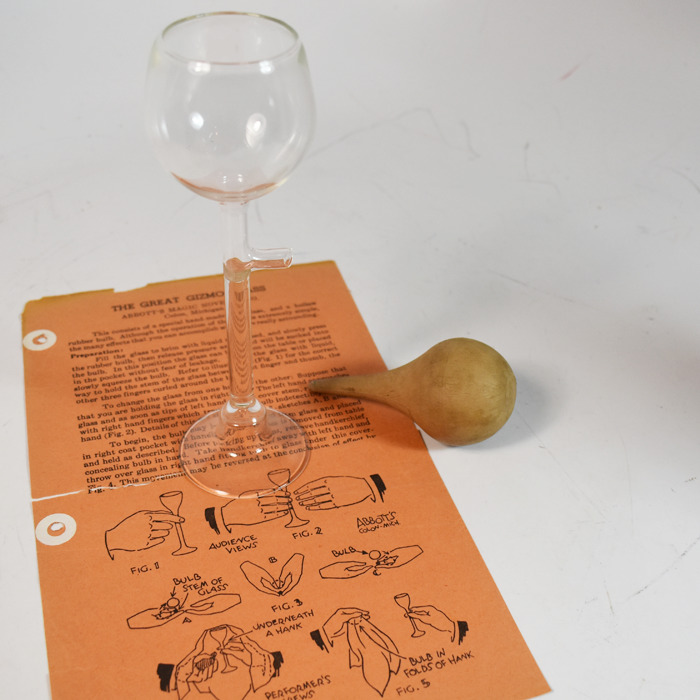 Great Gizmo Glass with original instructions - Image 2