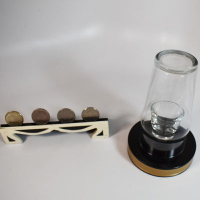 Visible Coins in Glass