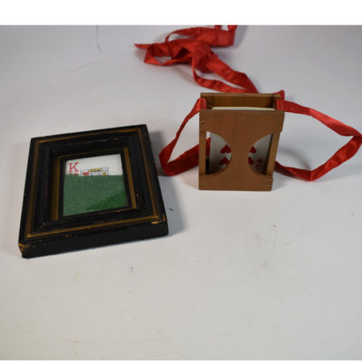 Vintage Hathaway Card Rise and Sand Frame