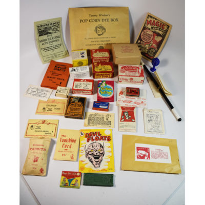 Wonderful selection of vintage packaged close up effects circa 1940’s-1960’s: all complete with instructions